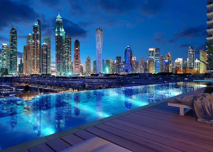 Livbnb - Lush 3 Bedroom With Marina And City Skyline Views